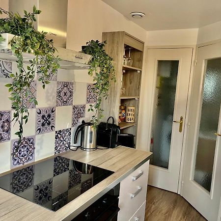 Le Petit Prince , Jolie Maisonnette Terrasse Netflix Parking Prive Jeux De Societe Bourg-en-Bresse Ngoại thất bức ảnh