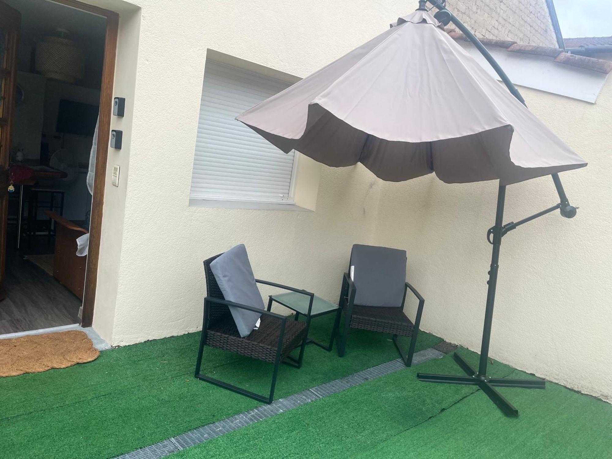 Le Petit Prince , Jolie Maisonnette Terrasse Netflix Parking Prive Jeux De Societe Bourg-en-Bresse Ngoại thất bức ảnh